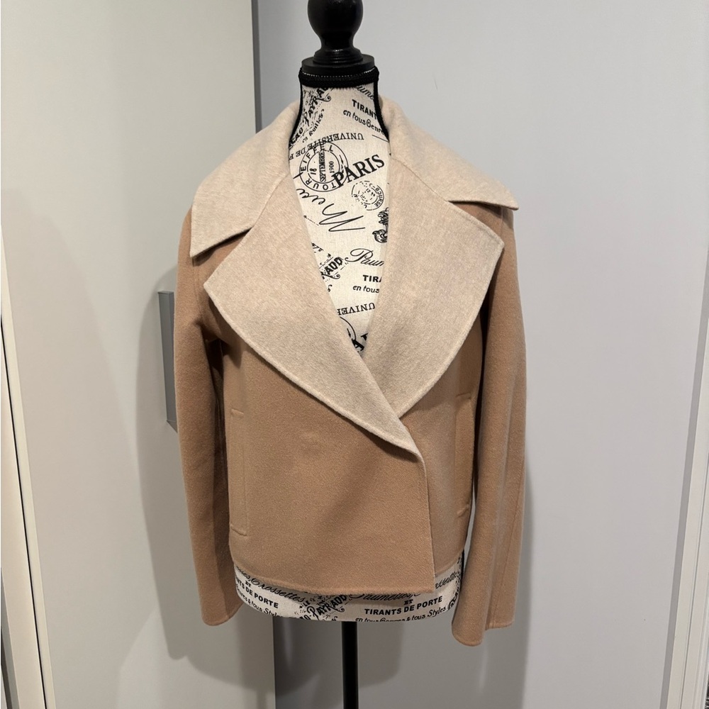 Theory Wool/Cashmere Blend Cropped Blazer